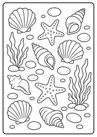 Viele Muscheln, Seesterne und kleine Kiesel bilden ein Strandmuster. Kostenloses Sommer Ausmalbild mit klaren Konturen für Kinder.